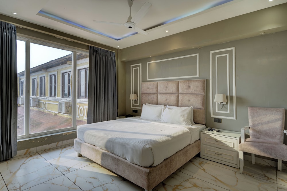 De Alturas Resort — Hotel rooms in Candolim, Goa