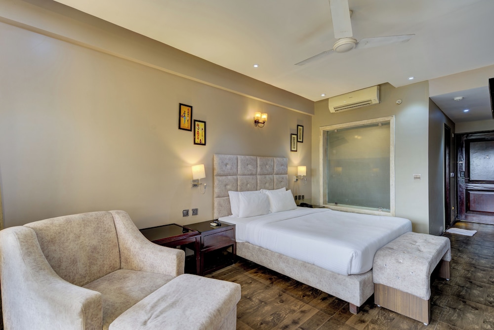 De Alturas Resort — Hotel rooms in Candolim, Goa