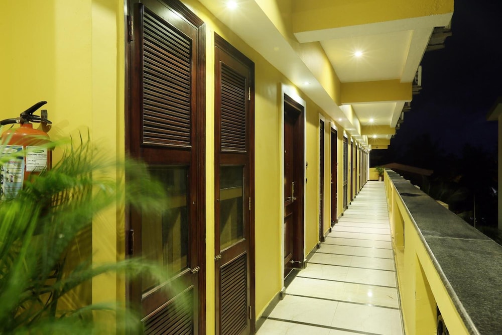 De Alturas Resort — Hotel building in Candolim, Goa