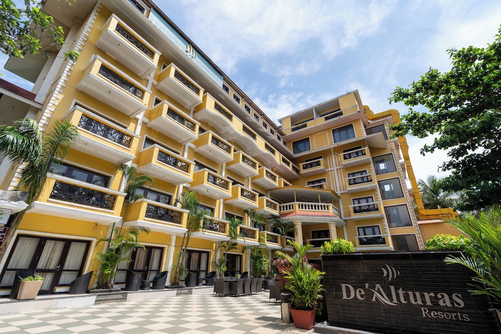 De Alturas Resort — Hotel building in Candolim, Goa