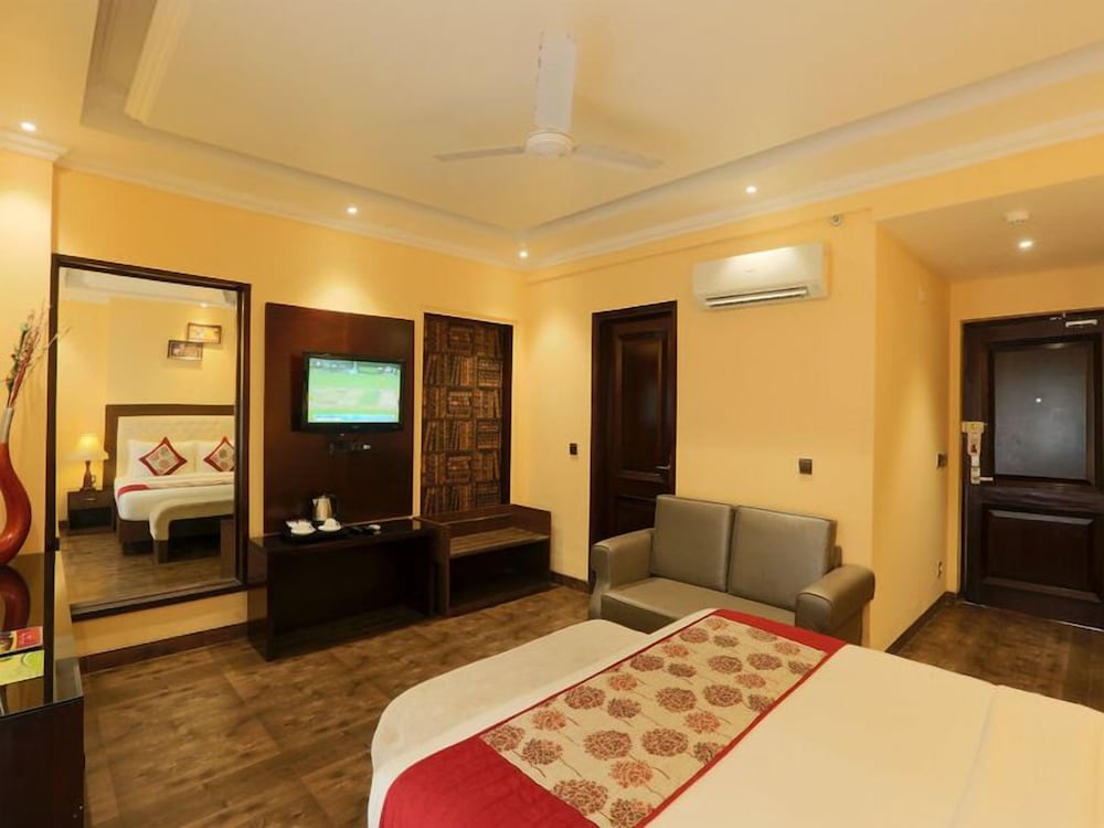 De Alturas Resort — Hotel rooms in Candolim, Goa
