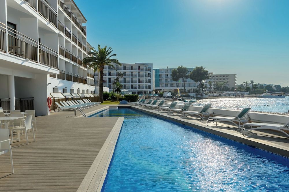 Hotel Vibra S´Estanyol image