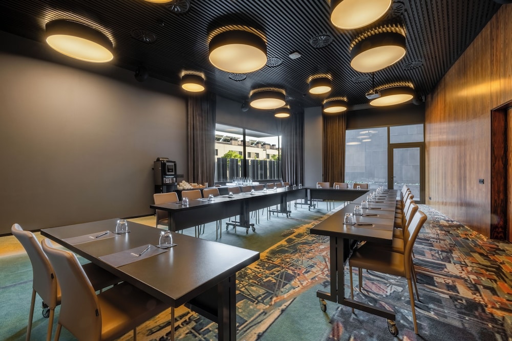 Hotel SB Plaza Europa — Hotel rooms in Barcelona, Catalonia