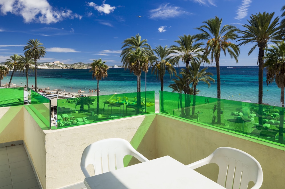 Ibiza JET Apartamentos - Adults Only — Beach in Playa d'en Bossa, Balearic Islands