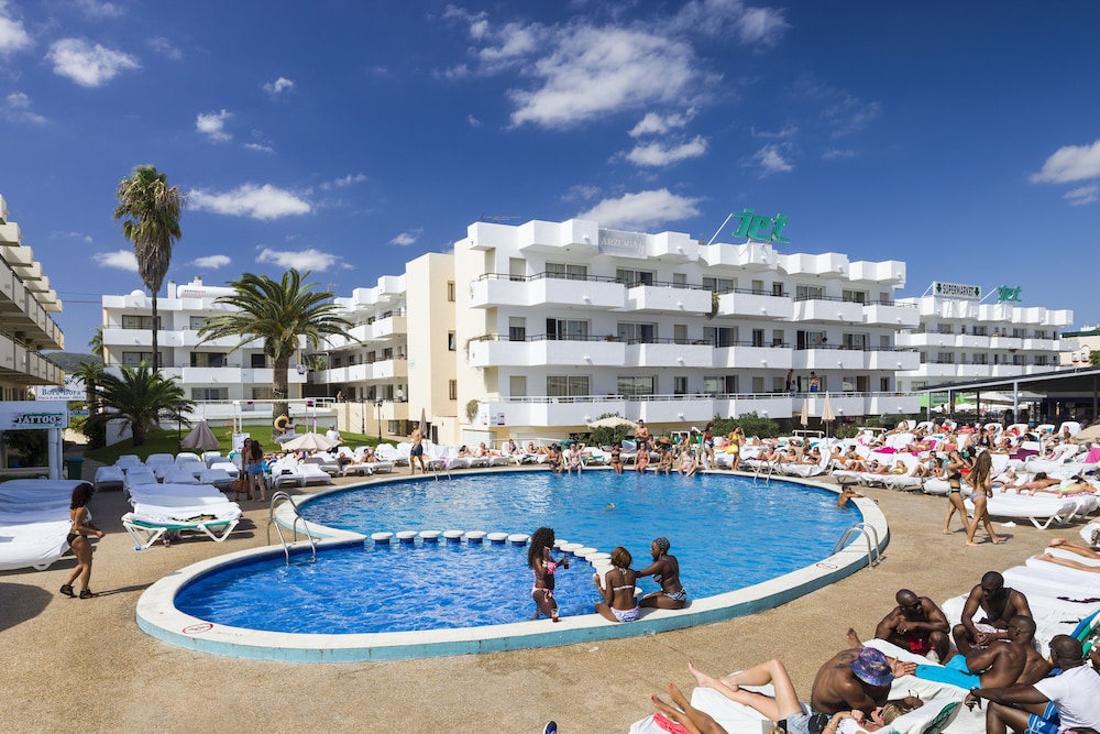 Ibiza JET Apartamentos - Adults Only — Swimming pool in Playa d'en Bossa, Balearic Islands