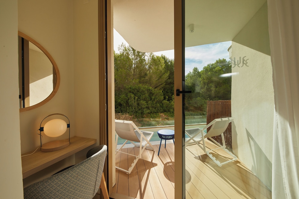 TUI BLUE Victoria Menorca — Hotel rooms in Santo Tomas, Balearic Islands