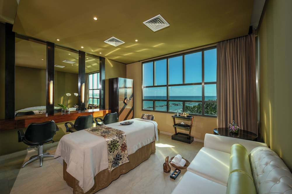 Generations Riviera Maya Oceanfront Family Resort, All & More Inclusive — Hotel rooms in Playa del Carmen, Quintana Roo
