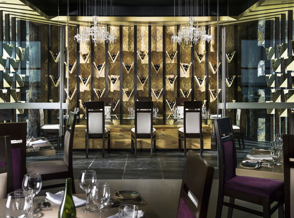 Generations Riviera Maya Oceanfront Family Resort, All & More Inclusive — Restaurant & bars in Playa del Carmen, Quintana Roo