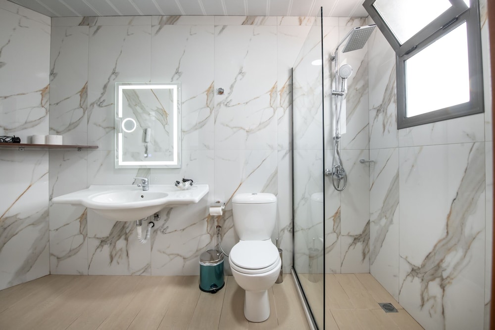 Golden City Hotel — Hotel rooms in Athens, Attica