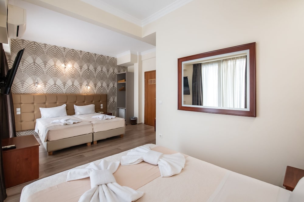 Golden City Hotel — Hotel rooms in Athens, Attica