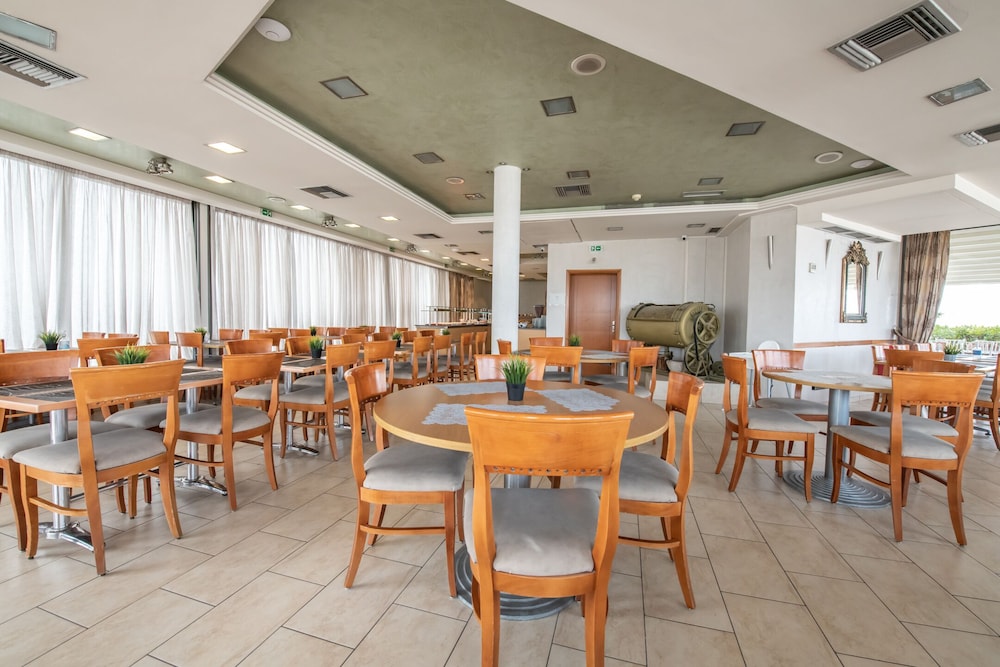 Golden City Hotel — Restaurant & bars in Athens, Attica