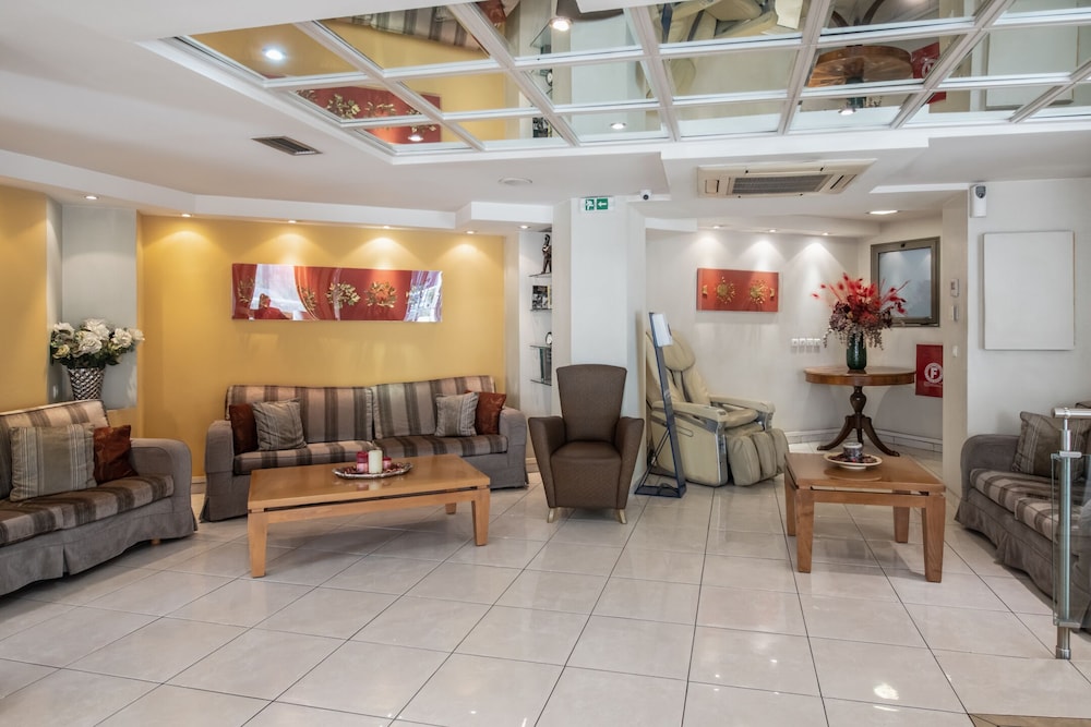 Golden City Hotel — Hotel building in Athens, Attica