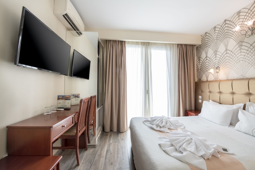 Golden City Hotel — Hotel rooms in Athens, Attica