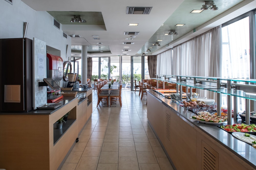 Golden City Hotel — Restaurant & bars in Athens, Attica