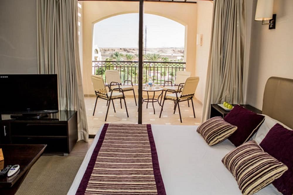 JAZ Neo Saraya Palms - All inclusive — Hotel rooms in Makadi Bay, Red Sea