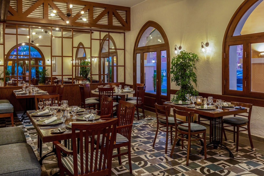 JAZ Neo Saraya Palms - All inclusive — Restaurant & bars in Makadi Bay, Red Sea