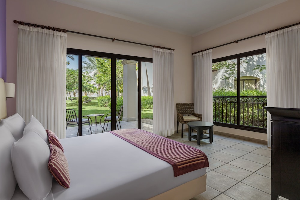 JAZ Neo Saraya Palms - All inclusive — Hotel rooms in Makadi Bay, Red Sea