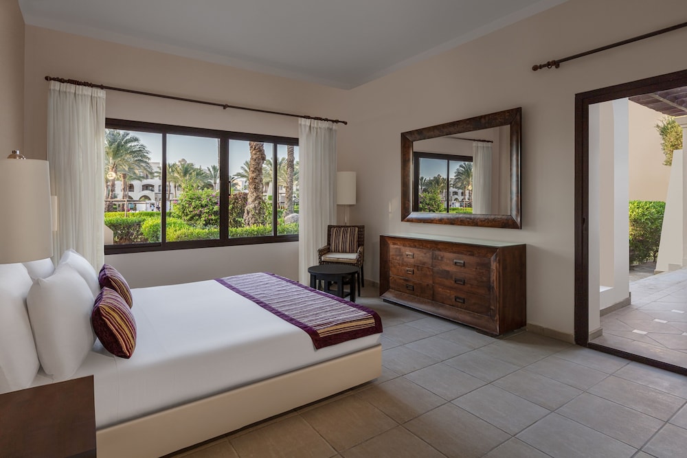 JAZ Neo Saraya Palms - All inclusive — Hotel rooms in Makadi Bay, Red Sea