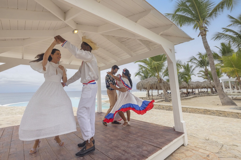 HM Alma de Bayahibe - Adults Only - All Inclusive — Beach in Bayahibe, La Altagracia