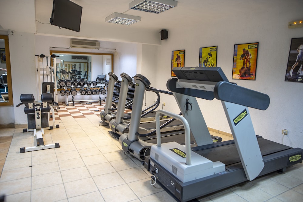 Elounda Alikes Suites & Studios — Sports & recreation in Elounda