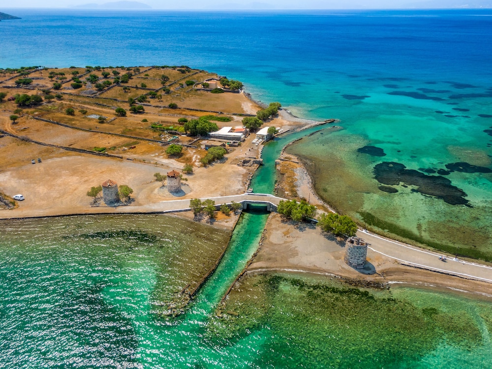 Elounda Alikes Suites & Studios — Attractions in the area in Elounda