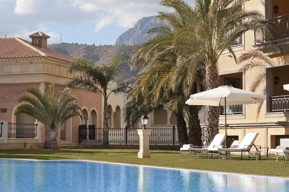 Melia Villaitana — Swimming pool in Benidorm, Valencian Community