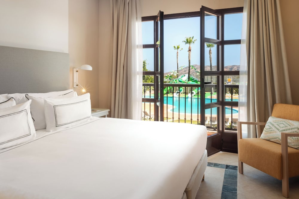 Melia Villaitana — Hotel rooms in Benidorm, Valencian Community