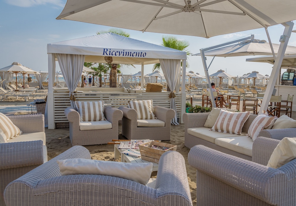 Suite Hotel Maestrale - zdjęcie 4