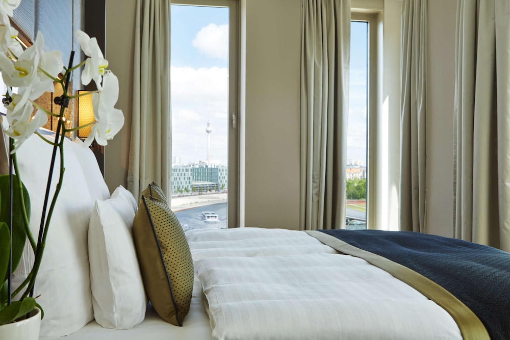 Steigenberger Hotel Am Kanzleramt — Hotel rooms in Berlin, Berlin