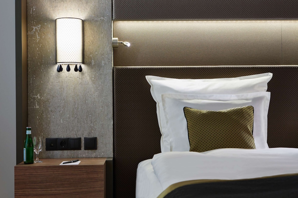 Steigenberger Hotel Am Kanzleramt — Hotel rooms in Berlin, Berlin