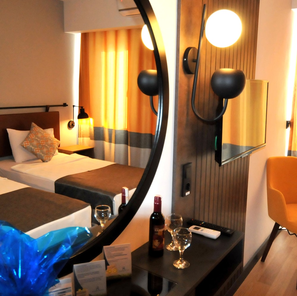 Ramira Joy Hotel — Hotel rooms in Alanya