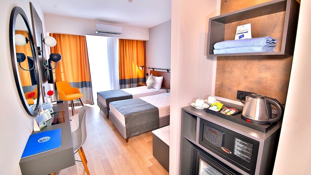 Ramira Joy Hotel — Hotel rooms in Alanya