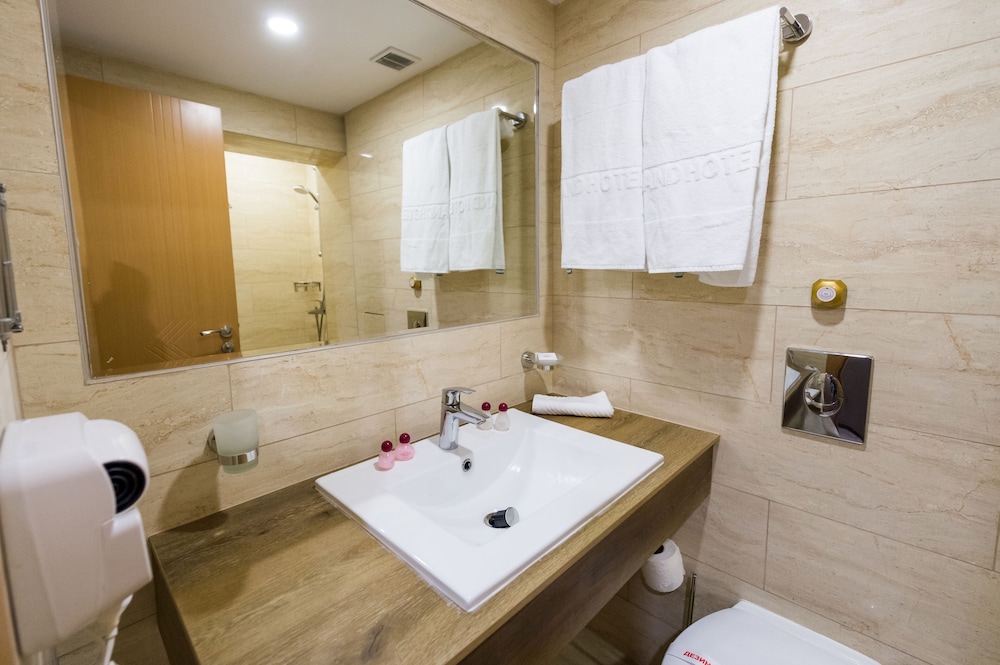 Grand Hotel Sunny Beach — Rooms in Sunny Beach, Burgas Region