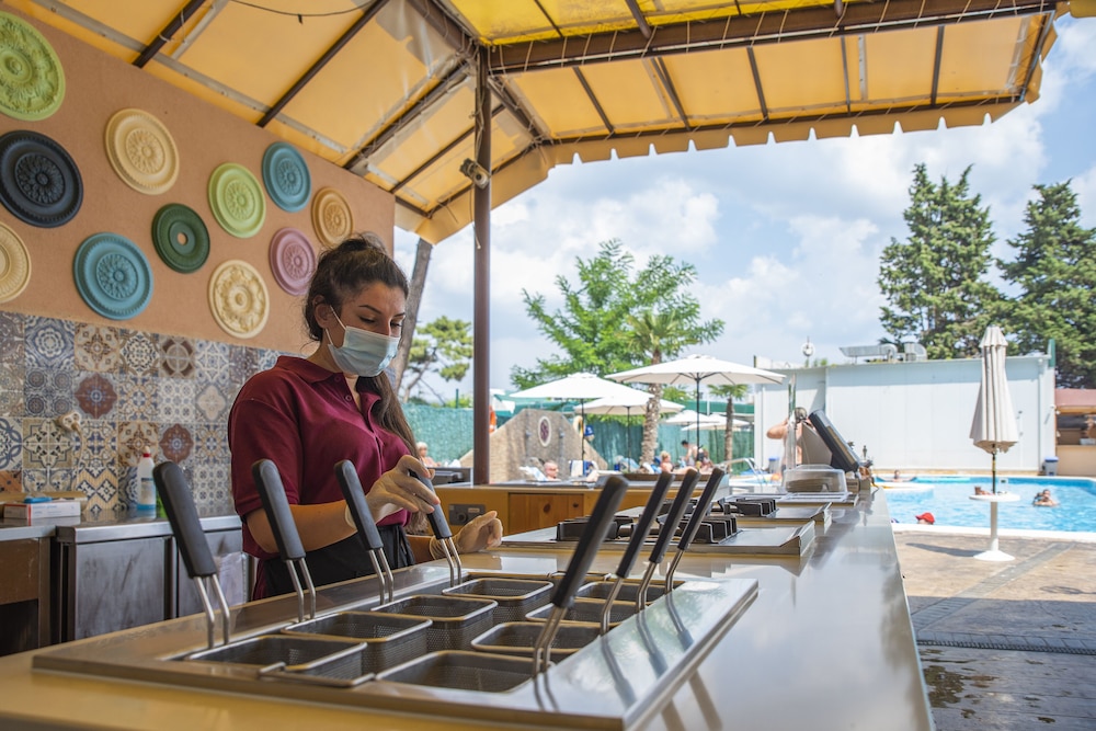 Grand Hotel Sunny Beach — Restaurant in Sunny Beach, Burgas Region