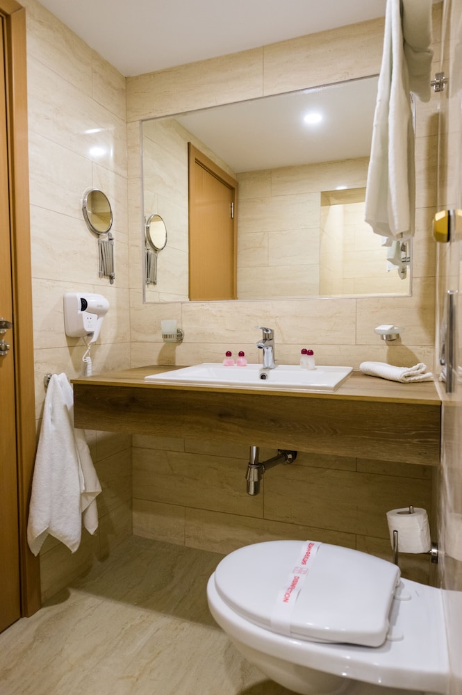 Grand Hotel Sunny Beach — Rooms in Sunny Beach, Burgas Region