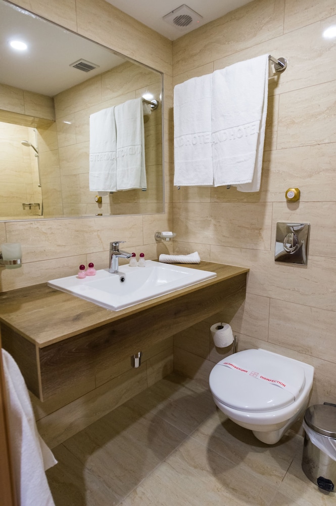 Grand Hotel Sunny Beach — Rooms in Sunny Beach, Burgas Region
