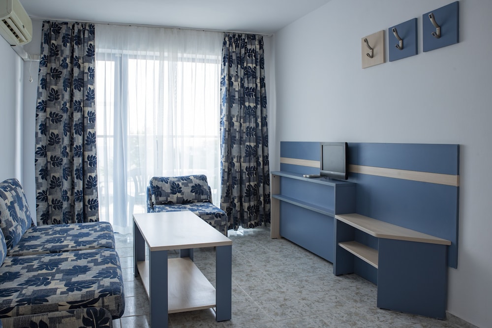 Hotel Palace — Rooms in Sunny Beach, Burgas Region