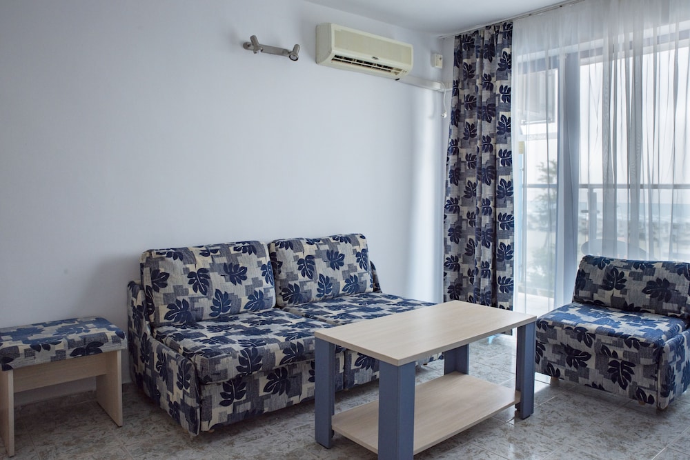 Hotel Palace — Rooms in Sunny Beach, Burgas Region