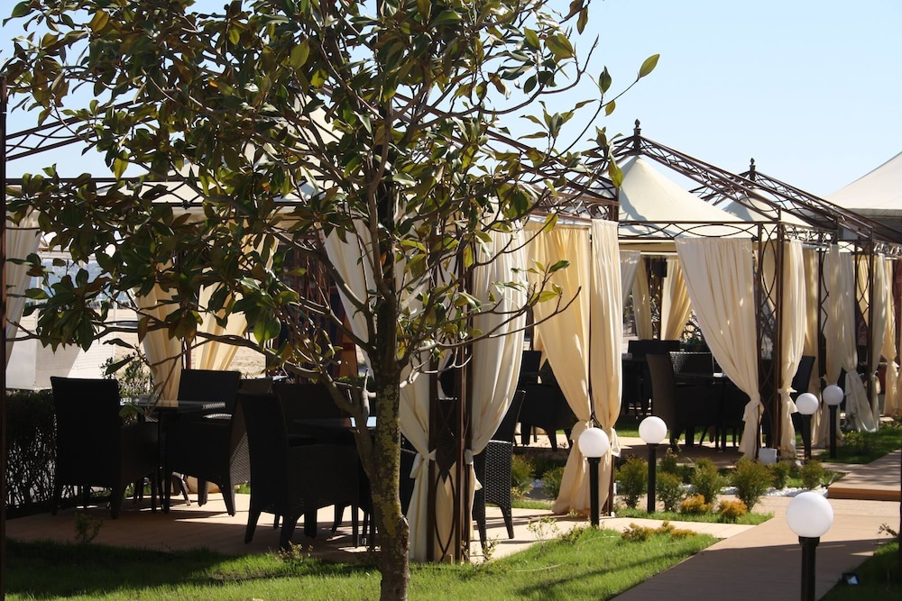 Hotel Palace — Restaurant in Sunny Beach, Burgas Region