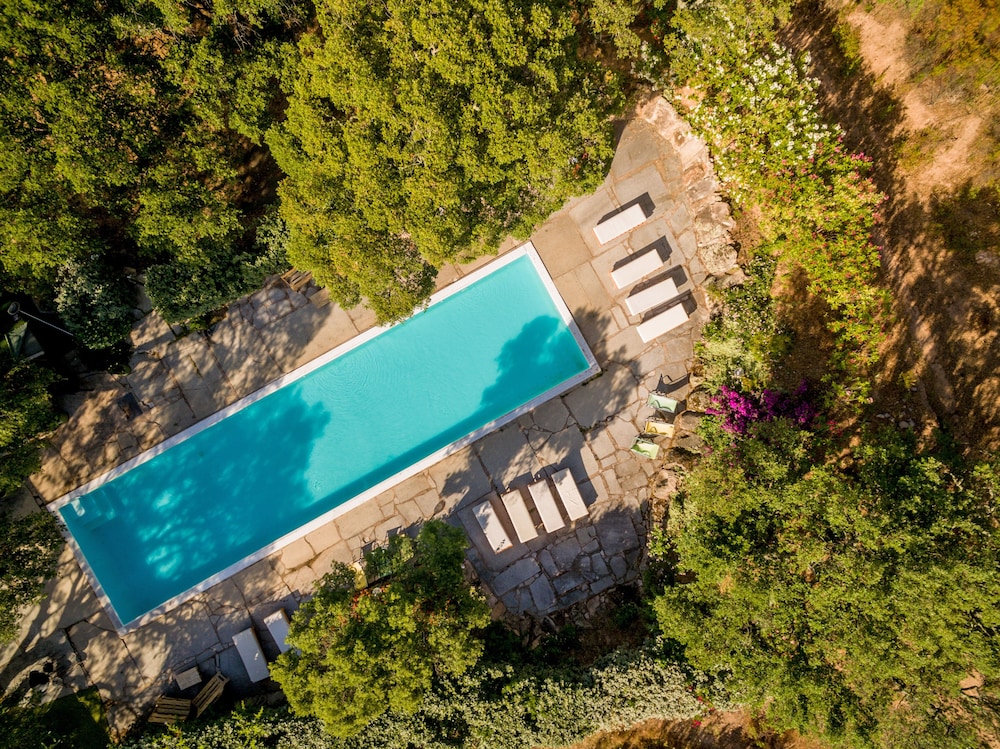 Hotel Glamping Borgo di Campagna — Swimming pool in Loiri Porto San Paolo, Sardinia