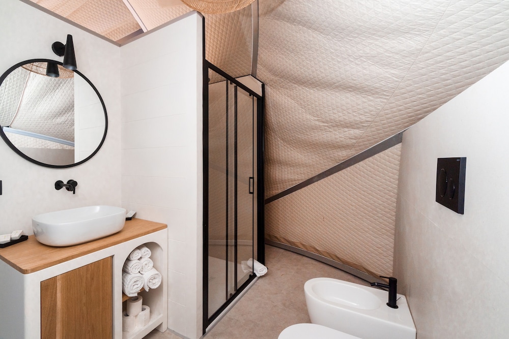 Hotel Glamping Borgo di Campagna — Hotel rooms in Loiri Porto San Paolo, Sardinia