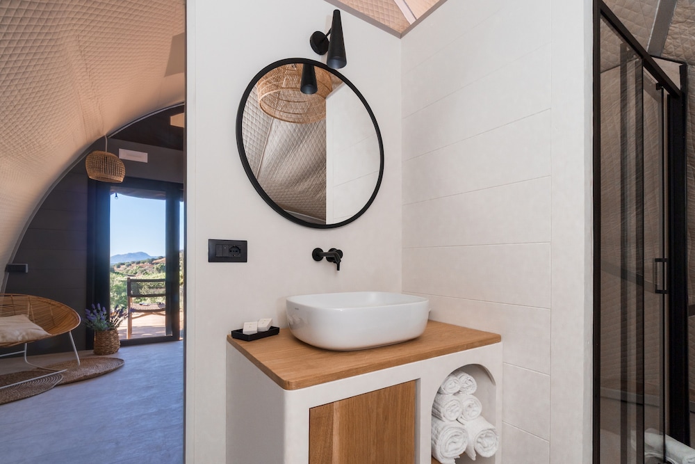Hotel Glamping Borgo di Campagna — Hotel rooms in Loiri Porto San Paolo, Sardinia