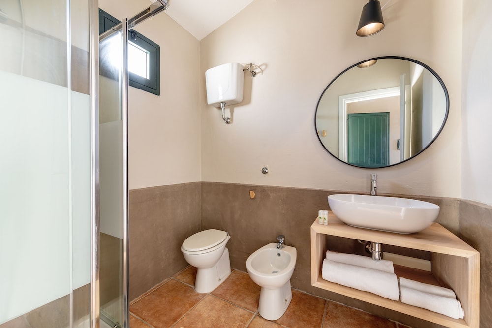 Hotel Glamping Borgo di Campagna — Hotel rooms in Loiri Porto San Paolo, Sardinia