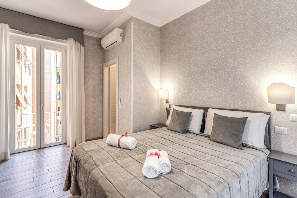 Marta Inn — Hotel rooms in Rome, Lazio