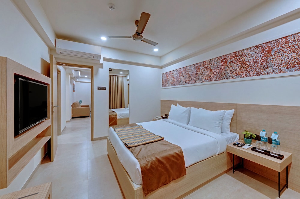 The Fern Habitat Goa, Candolim, Series by Marriott — Hotel rooms in Candolim, Goa