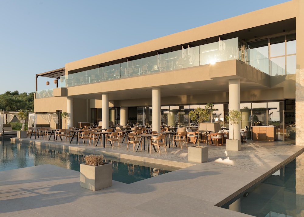 King Jason Zante – Designed for Adults — Restaurant & bars in Tsilivi, Ionian Islands