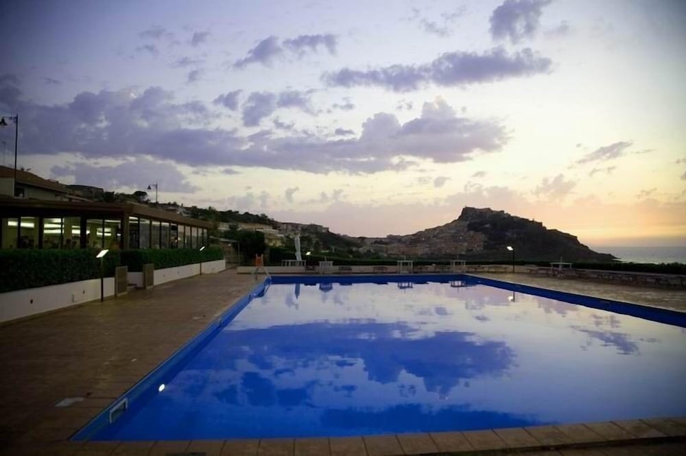Hotel Residence La Baia — Swimming pool in Castelsardo, Sardinia
