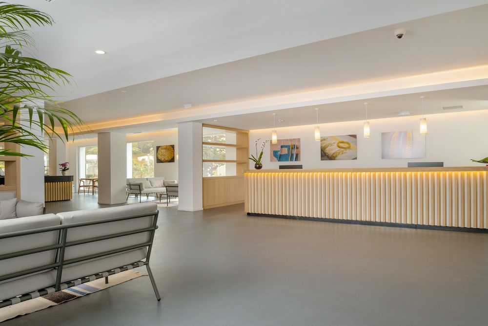 Felix Hotels - Hotel Felix Olbia — Hotel rooms in Olbia, Sardinia