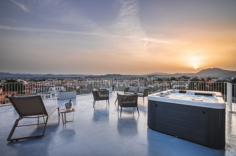 Felix Hotels - Hotel Felix Olbia — Hotel rooms in Olbia, Sardinia