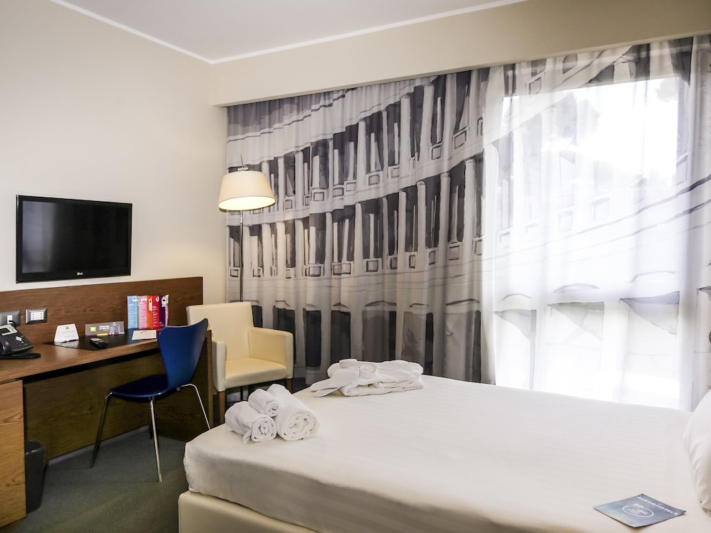 ibis Styles Roma Eur - zdjęcie 3